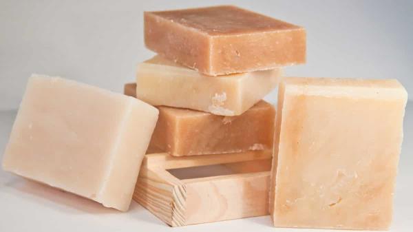 科学家发现了将塑料转化为肥皂的新方法;这是如何